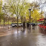 Comfortable , Porte-doree District, * 파리